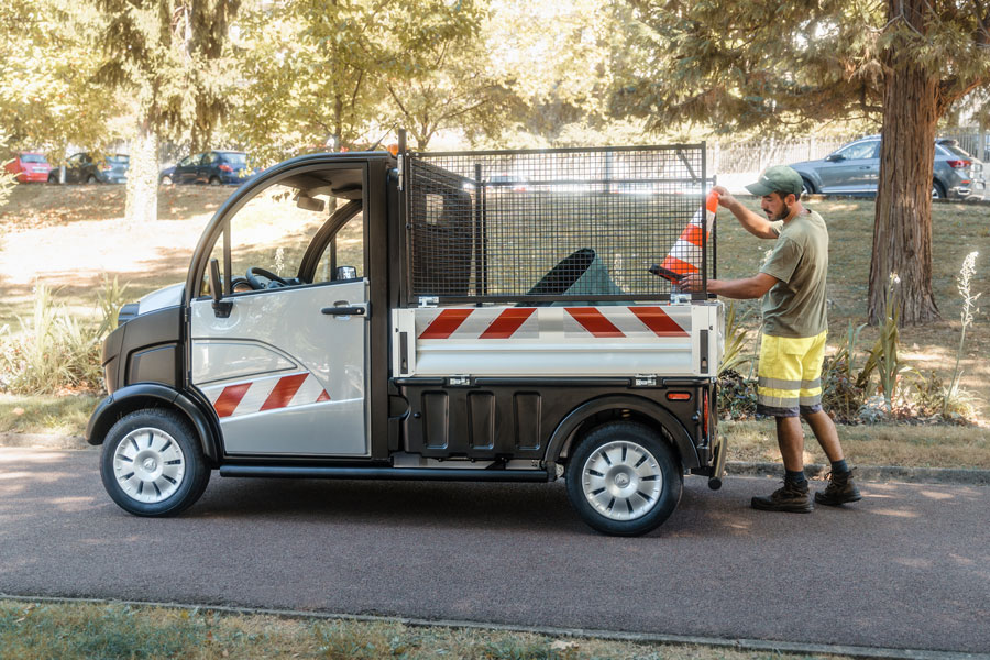 Aixam D-Truck im gewerblichen Einsatz für Gemeinde